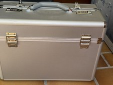Alukoffer Werkzeugkoffer Transortkffer, Neuwertig 2-fach Verschließbar