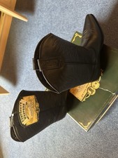 Kentucky’s Western, Farbe