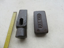 Altes antikes Werkzeug