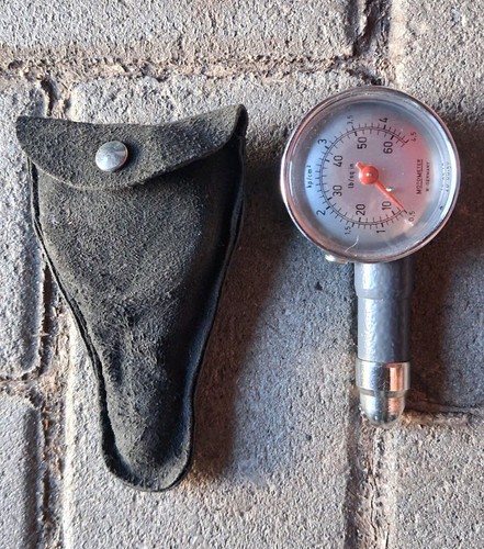 Vintage moto meter oldtimer - vintage, moto-meter