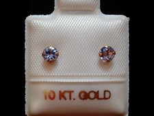 Feinste Tansanit Ohrstecker -