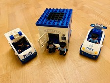 LEGO DUPLO Polizeistation Gefängnis mit Fahrzeugen und Figuren