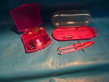 Zirkel,Locher, Schere,Hefter mit Klammern,Spitzer,Klebefilm (Tesa-Art) mit Abrol