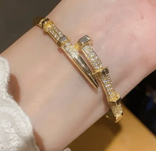 Eleganter 18kt vergoldeter - eleganter,
