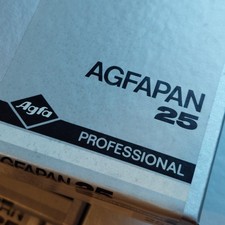 5   x  apx agfapan 25