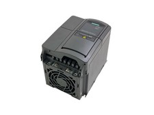 Siemens Micromaster 420 Frequenzumrichter 6SE6420-2AD23-0BA1 3.0kW Out: 7.7A