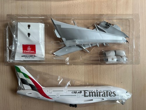 Brandneu unverpackt - &,