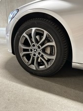 4× Original Mercedes 17″ Alufelgen (5‑Doppelspeichen) – Silber