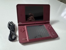 Nintendo DSi XL Bordeauxrot + Ladekabel #2