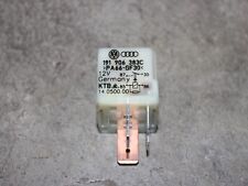VW Golf 5 / Audi TT 8J / A3 8P Benzinpumpe Relais Benzinpumpenrelais 191906383C