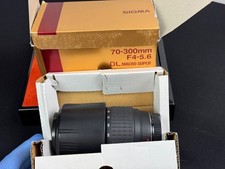 SIGMA 70-300mm F4-5.6 DL MACRO