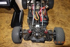 Reely Carbon Fighter 4WD mit Gebrauchspuren