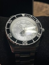 SEIKO 5 Sports SNZF17K1 23