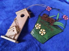 Haustür Deko Metall Willkommenschild mit Hund und Holzdeko aus einer Erbschaft 