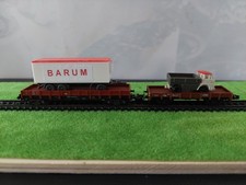 Spur N 2x Niederbordwagen mit Zirkus BARUM