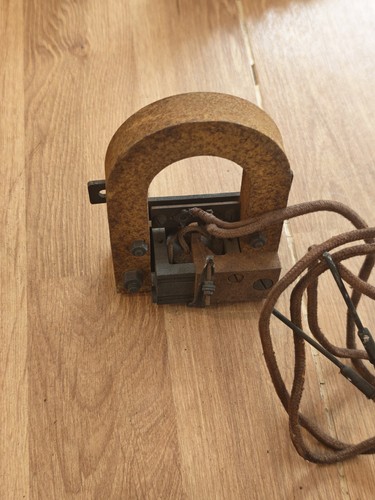 Antiker hufeisen magneto - antiker,