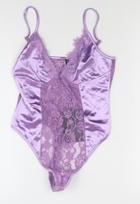 PrettyLittleThing Damen-Body