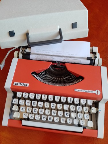 Olympia traveller luxe 1971 - traveller,