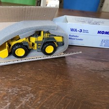 Komatsu Radlader WA470-3 Conrad Modell