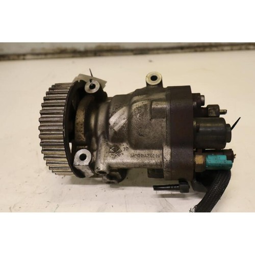 Träger einspritzpumpe renault - träger,