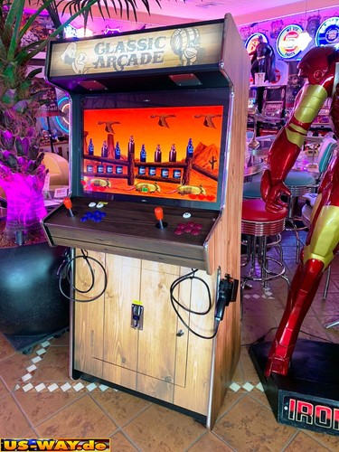 Classic arcade retro - retro, tv