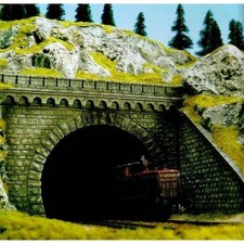 Busch 7023 Tunnelportal H0 + Neu