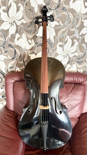 Cello schwarze farbe - cello, sehr