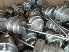 Vacuum box for turbocharger