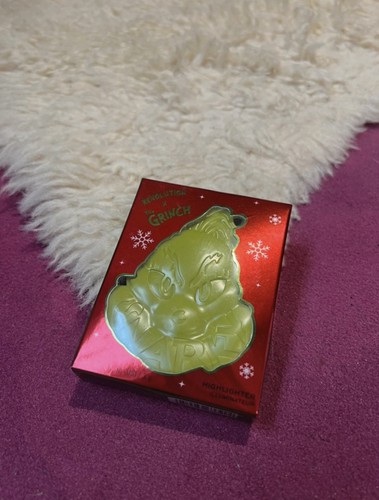 Makeup revolution the grinch - revolution,