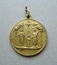 Medaille of the Holy Family