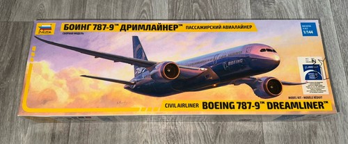 Zvezda 7021 boeing 787 - zvezda,