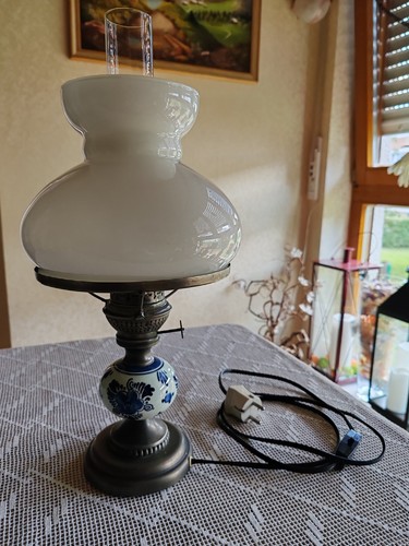 Alte tischlampe - alte,