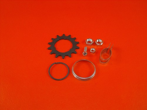 Oldtimer vintage retro fahrrad - oldtimer,