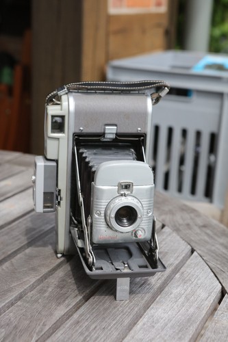 Polaroid model - polaroid, 80