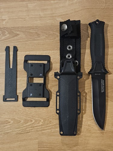 Gerber survival knife - ,