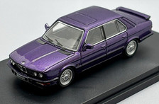 BMW M5 (E28)  - purple - King Model 1:64