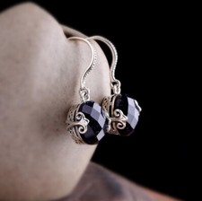 I03 Ohrring ovaler Blaufluss