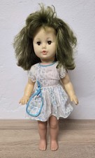 Nette Kunststoff Puppe