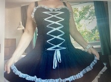 Sexy Dienstmädchen Sommer