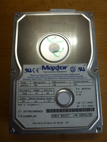 Retro ibm computer - retro, ide