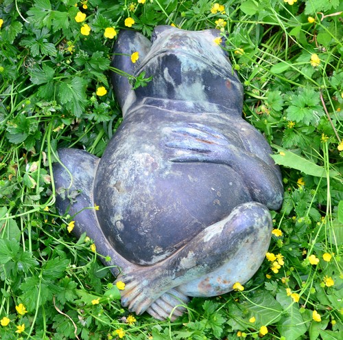 Antike gartenfigur liegender - antike,