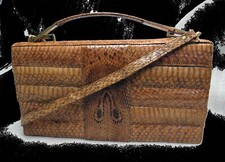 HANDTASCHE Ledertasche