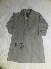 Original Burberry Trenchcoat