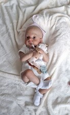 Puppen wie Reborn wie ein