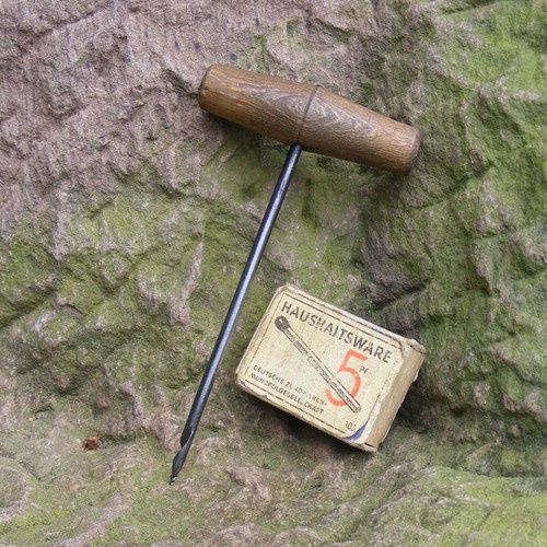 Alter holzbohrer kleiner - alter,