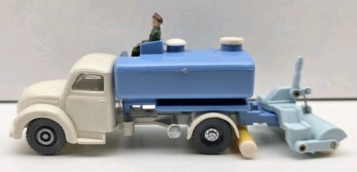 Siku plastik 157 magirus - plastik,
