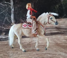 Palomino Pony Grand Champion cust by LBR+Sattelset+Reiterin