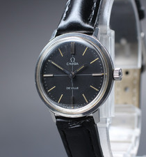 Near MINT Vintage Omega