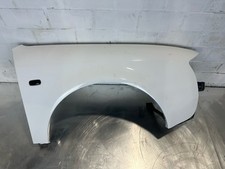 Audi A6 Avant (4B, C5) – Kotflügel links vorne – 4B0821105B Weiß