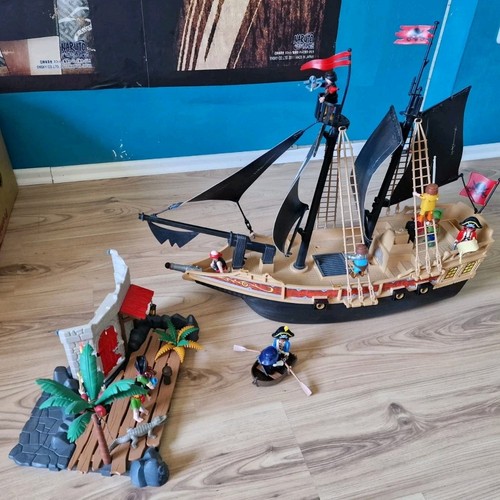 Playmobil piratenschiff - playmobil,